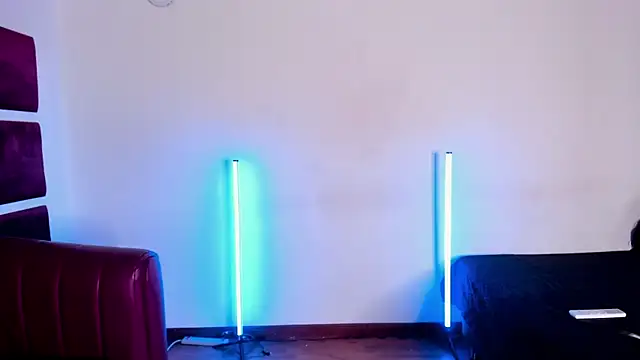 RossMildrey online show from March 26, 12:29 pm