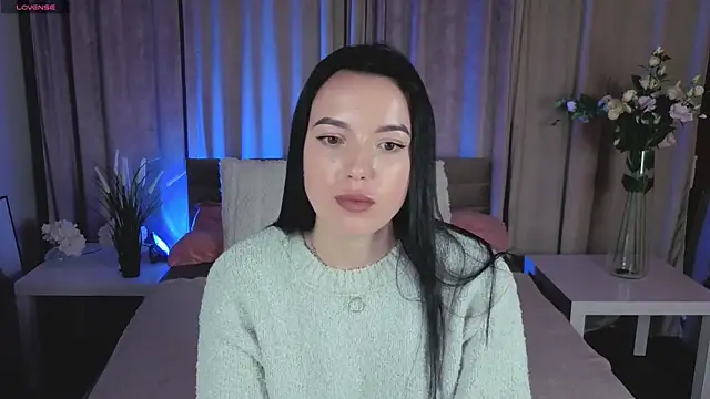 HeyNiki online show from December 19, 4:43 pm