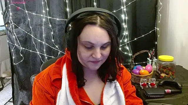 Salacious Sage online show from March 29, 8:41 pm