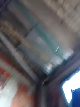 CAROLINE DREW online show from December 15, 6:02 pm