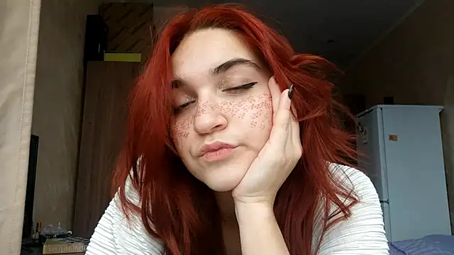 AnnikaDidomenico online show from November 7, 8:53 am