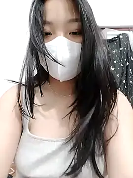 linh-xinh18 online show from July 21, 6:19 pm