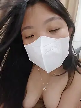 linh-xinh18 online show from July 28, 4:39 pm