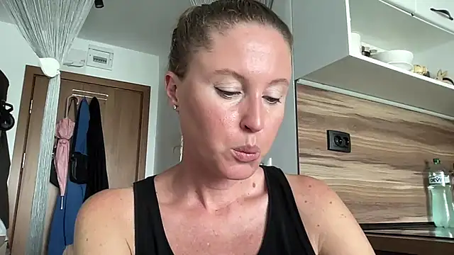 Ameli8 online show from June 5, 11:16 am