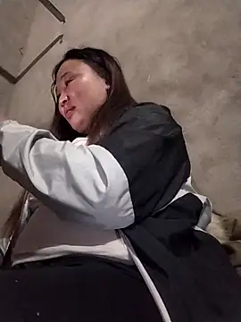 MINSSA502 online show from March 3, 1:17 pm