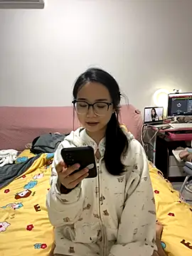 Hmm 0303 online show from November 29, 2:54 pm