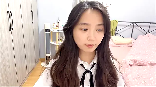 Hmm 0303 online show from March 18, 4:56 pm