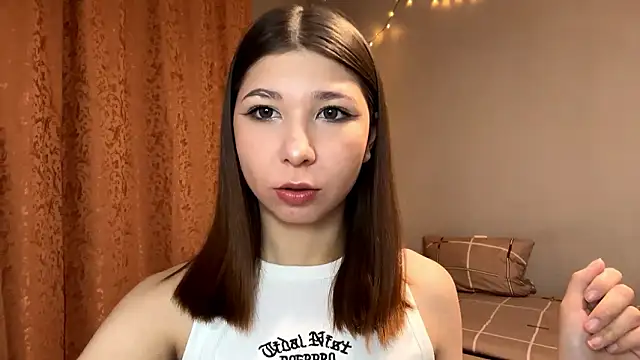 doublemuse online show from February 21, 5:35 pm