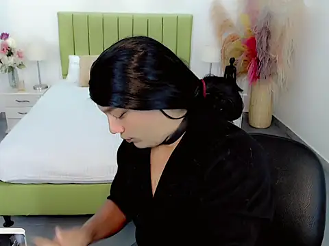 sebastian cruz  online show from February 10, 7:28 pm