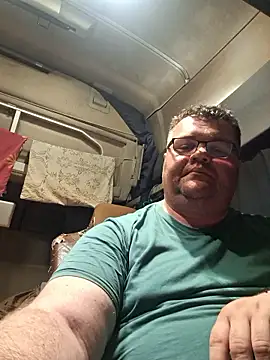 Tataurs online show from January 12, 7:30 pm