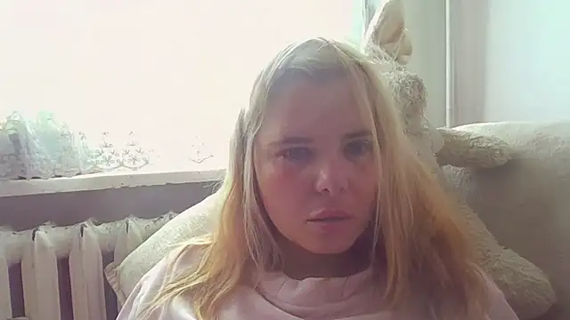 HornyElena online show from June 17, 8:37 am