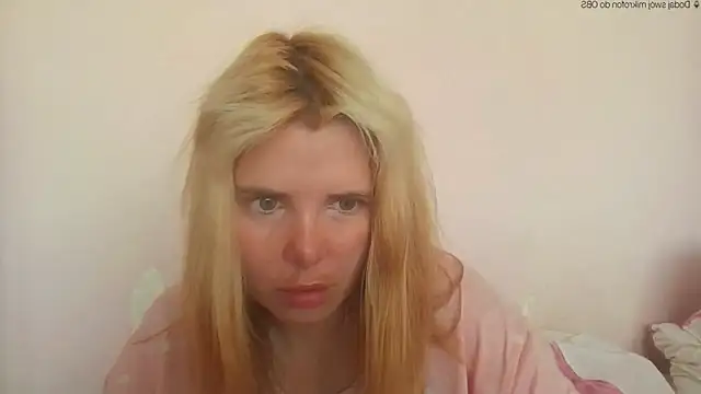 HornyElena online show from June 1, 2:52 pm