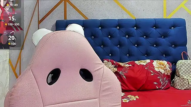  vaiolet owo online show from February 4, 5:10 am