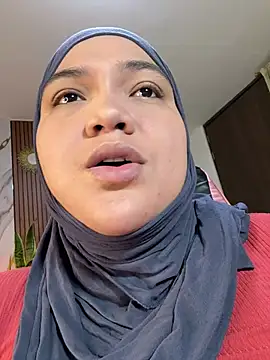 sweetmuslim01 online show from May 25, 11:37 pm