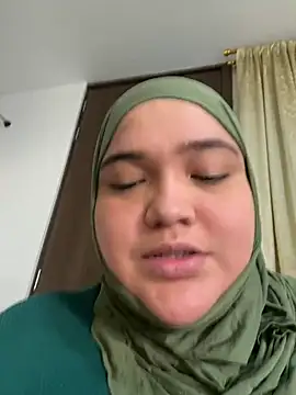 sweetmuslim01 online show from July 6, 10:34 pm