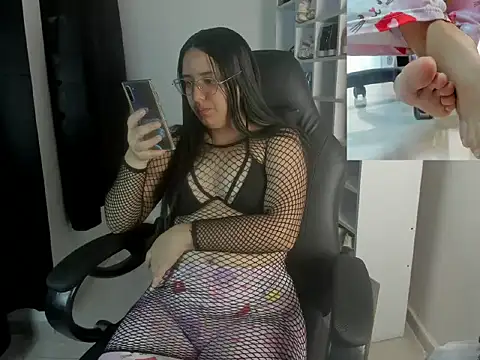 queen findom1 online show from November 18, 10:00 pm