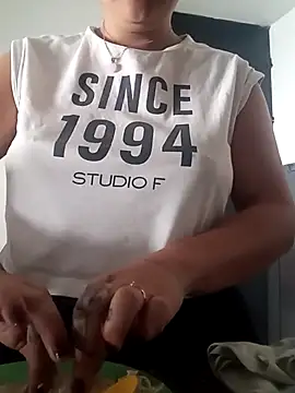 phoop lilaa online show from February 4, 3:04 pm