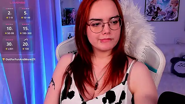 Lily  Evans online show from February 20, 7:10 am