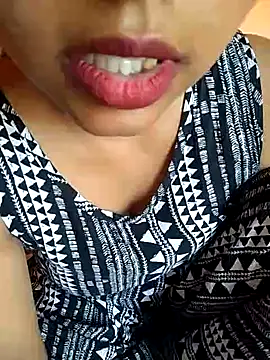Sexy Divya   online show from June 11, 5:26 am