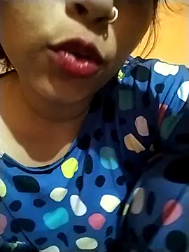 Sexy Divya   online show from June 2, 6:31 pm