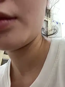 Lynn-122 online show from November 9, 1:56 am