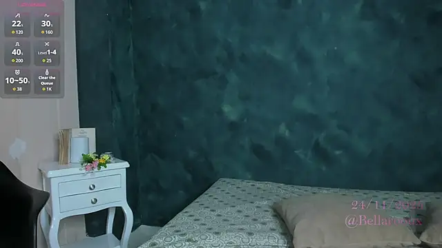 BellaRooux online show from November 24, 12:18 pm