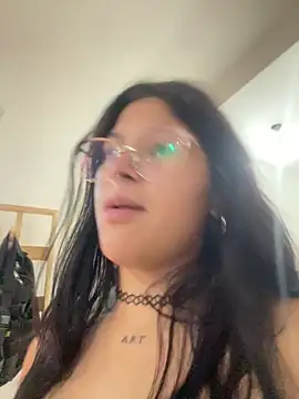 amazonaa9 online show from March 10, 2:54 pm