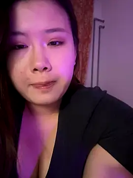 xoxo7799 online show from December 22, 5:49 pm