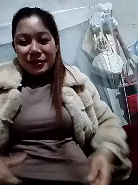 Lyla john online show from January 8, 5:11 am