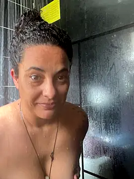 Yara85 online show from November 8, 2:11 pm