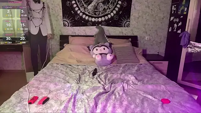 TheaMacrae online show from November 17, 12:06 pm