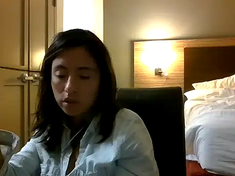 angeliclipsunderworld online show from November 17, 8:31 pm