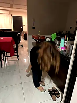 latinahorny11 online show from November 19, 3:28 am