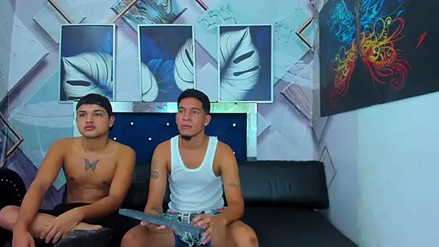 Fashion boys online show from November 9, 1:51 pm