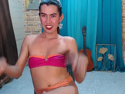 ur hot jenelle online show from November 10, 1:06 pm