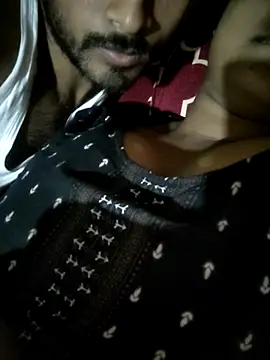 desiXcouple97 online show from December 5, 4:19 pm