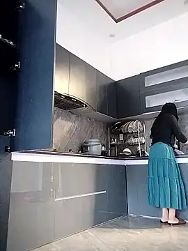   Anna    online show from January 12, 2:39 am