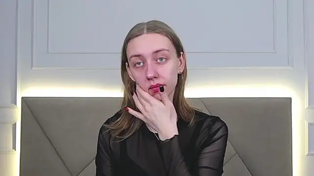 RachaelCute online show from December 16, 4:51 am