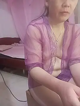 Feeling-hot online show from June 16, 4:08 pm