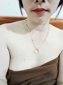 Swan-white123 online show from March 2, 3:08 pm