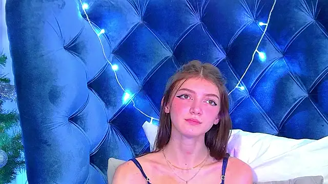 SophiaProve online show from December 19, 3:59 pm