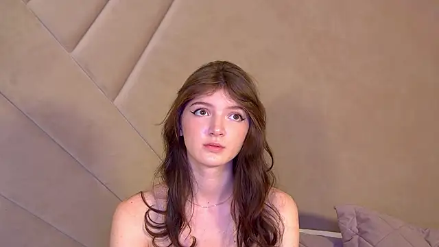SophiaProve online show from June 5, 4:24 pm