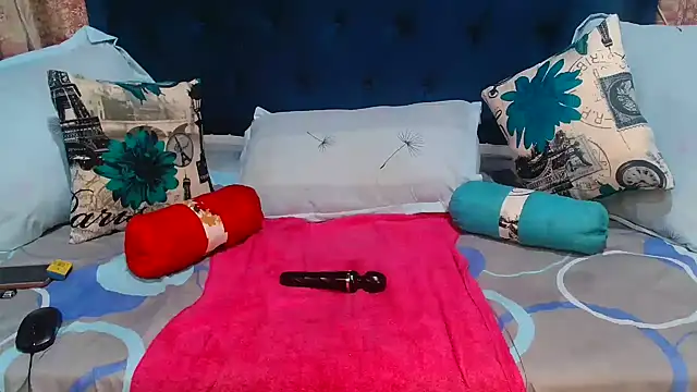 DarkCherryx online show from May 26, 10:53 pm