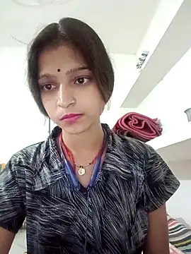 Mohnicute online show from May 7, 7:39 pm