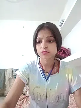Mohnicute online show from May 6, 7:29 pm