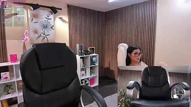  MarianaMiller  online show from December 1, 1:20 am