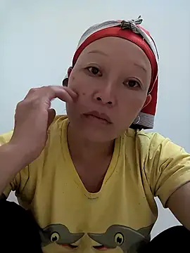 girl-hot2x online show from November 16, 10:04 am