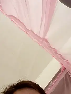 Eri Linnh99 online show from January 18, 4:03 pm