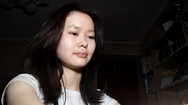 HuldaKye online show from December 2, 1:02 pm