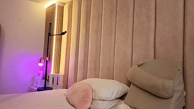 Iamnyxy online show from April 22, 12:46 pm